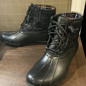 Sperry Duck Boots, all Black, size 6